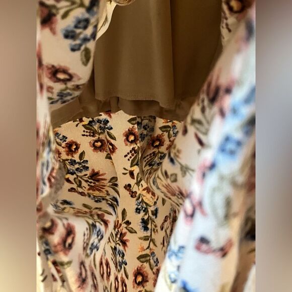 Urban Romantics Casual Midi Dress Floral Boho Ivory Size Small - Picture 3 of 7
